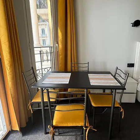 Sea View By The Beach, Centre, Seafront, Parking Appartement