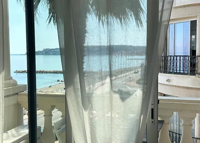 Lejlighed Sea View By The